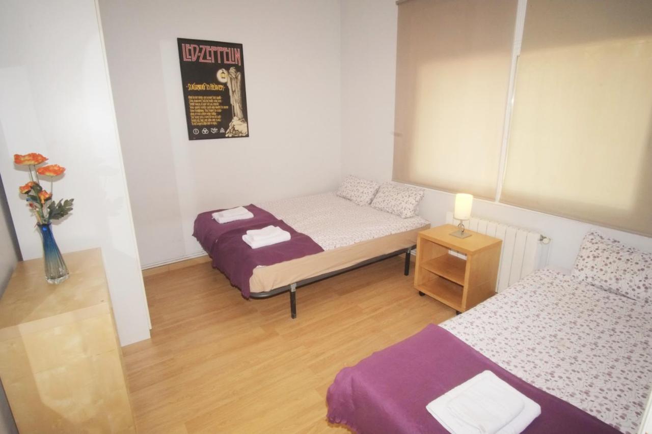 Lovely Apartment At Park Gueell Barcelona Bagian luar foto